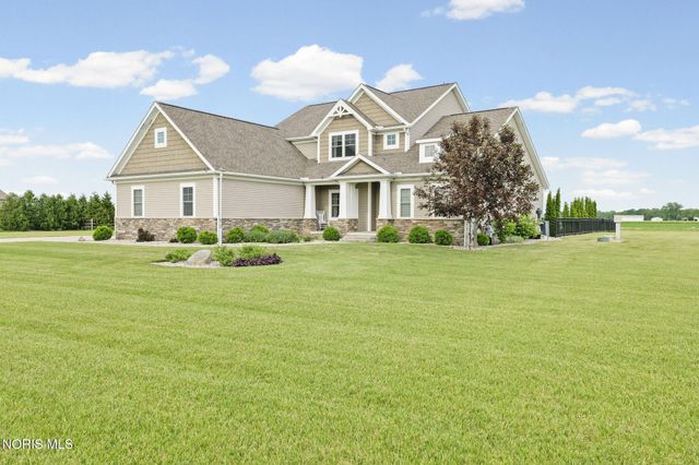 6137 Old Stone Trail, Curtice, OH 43412