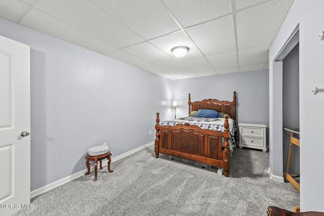 6137 Old Stone Trail, Curtice, OH 43412