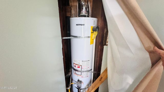 907 Garnet Court, Carson City, NV 89705