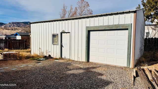 907 Garnet Court, Carson City, NV 89705