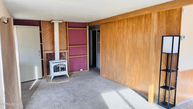 907 Garnet Court, Carson City, NV 89705