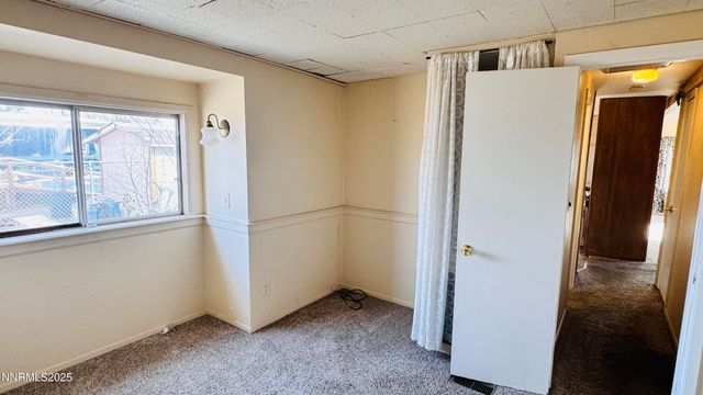 907 Garnet Court, Carson City, NV 89705