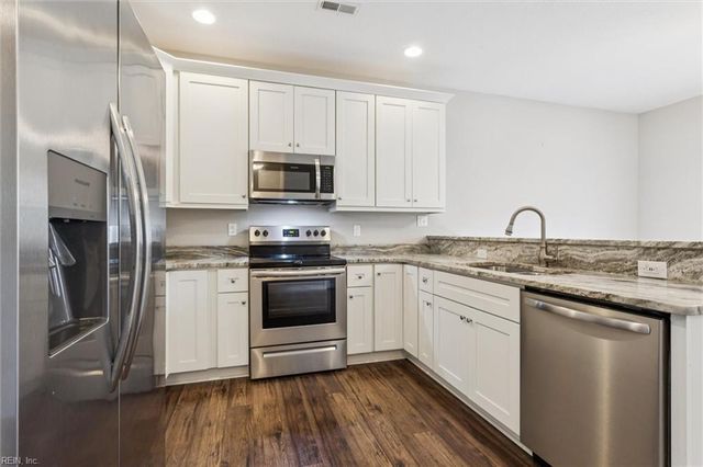 5544 Godwin BLVD, Suffolk, VA 23434