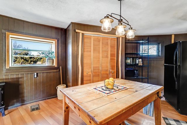 25 Placitas West Road, Placitas, NM 87043