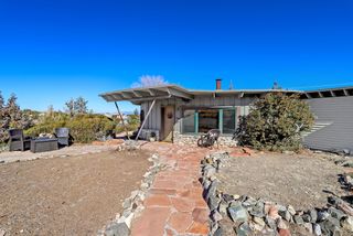 25 Placitas West Road, Placitas, NM 87043