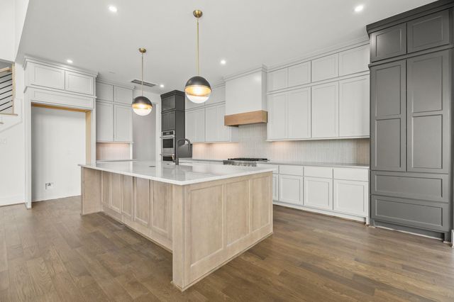 825 Stable Sands Way, League City, TX 77573