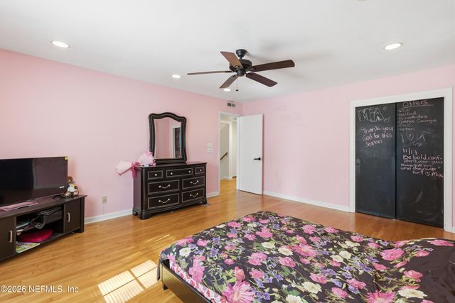 3452 KILLARNEY Drive, Jacksonville, FL 32216