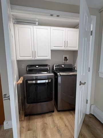 36 Barnstable Rd, Hull, MA 02045