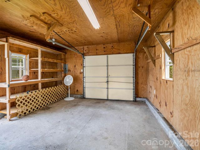 212 Vance Avenue, Black Mountain, NC 28711