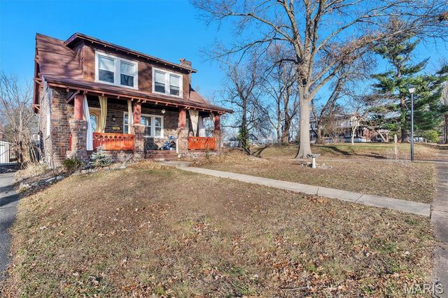 8103 Madison Avenue, St Louis, MO 63114