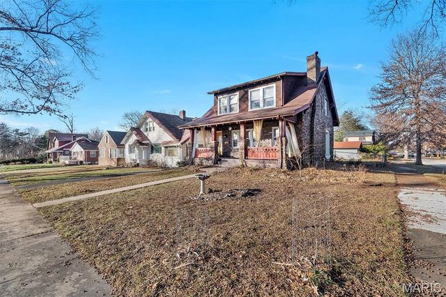 8103 Madison Avenue, St Louis, MO 63114