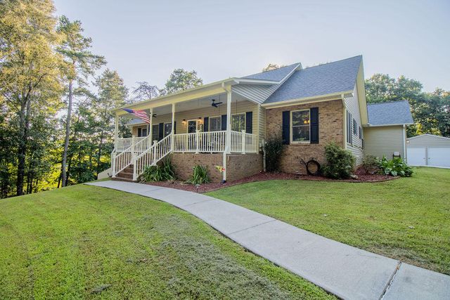 141 Chambers Mtn, Mineral Bluff, GA 30559