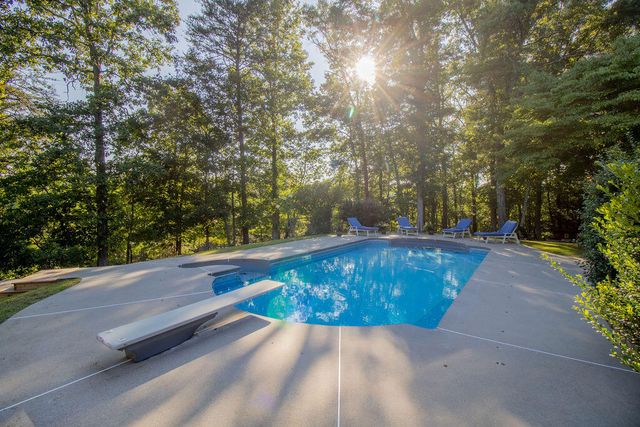 141 Chambers Mtn, Mineral Bluff, GA 30559