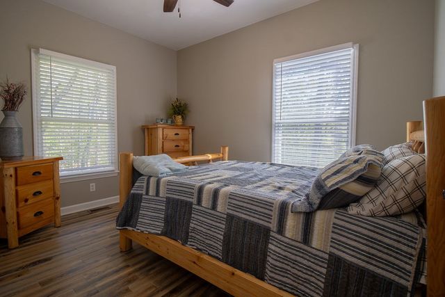 141 Chambers Mtn, Mineral Bluff, GA 30559