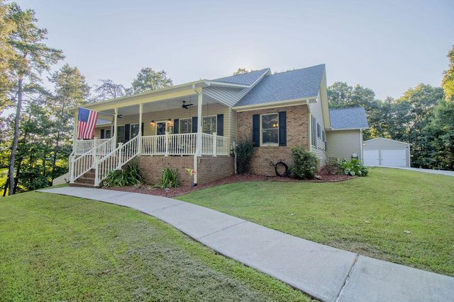 141 Chambers Mtn, Mineral Bluff, GA 30559