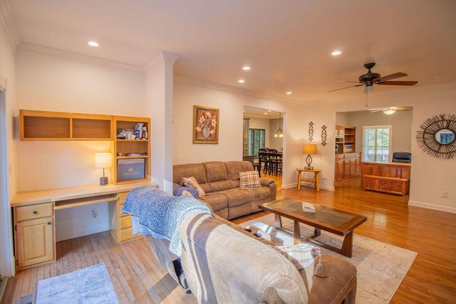 141 Chambers Mtn, Mineral Bluff, GA 30559