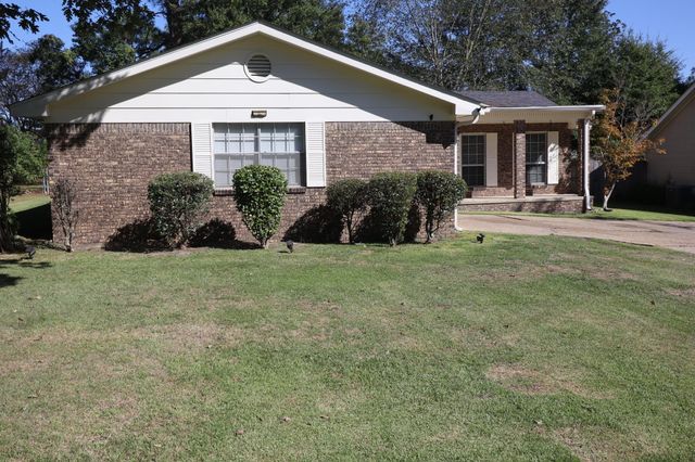 907 N 34th Ave., Hattiesburg, MS 39401