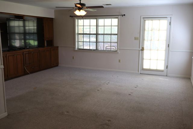 907 N 34th Ave., Hattiesburg, MS 39401