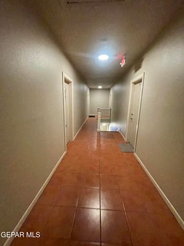 705 N St. Vrain Street 9, El Paso, TX 79902