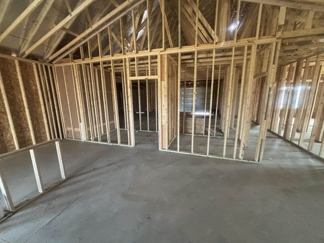 348 S Buckland St, Derby, KS 67037