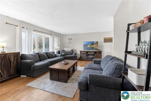 642 Greenwood Street, Allentown City, PA 18103