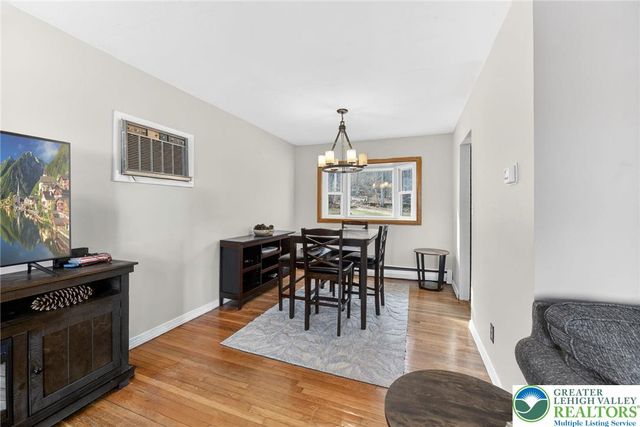 642 Greenwood Street, Allentown City, PA 18103