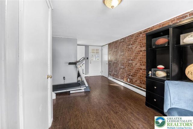 642 Greenwood Street, Allentown City, PA 18103