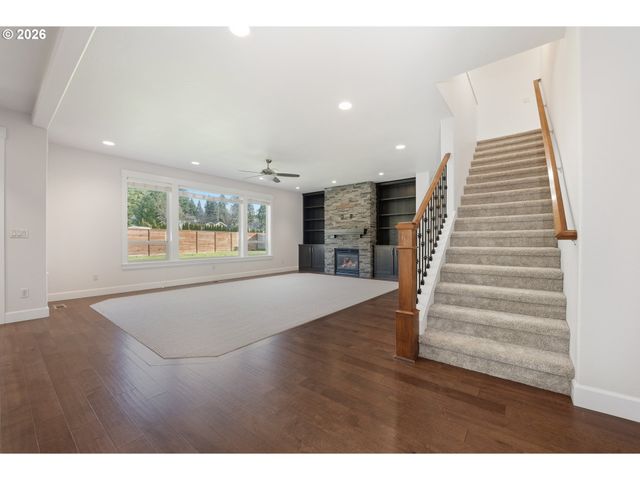 13540 Se GREENWOOD Ct, Clackamas, OR 97015