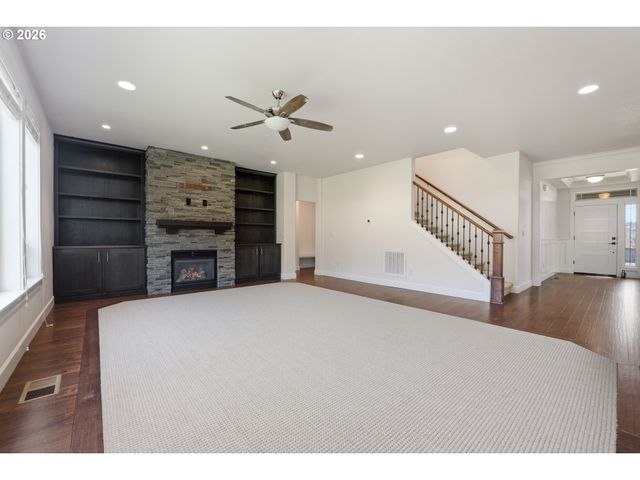 13540 Se GREENWOOD Ct, Clackamas, OR 97015