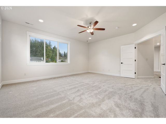 13540 Se GREENWOOD Ct, Clackamas, OR 97015