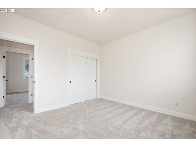 13540 Se GREENWOOD Ct, Clackamas, OR 97015