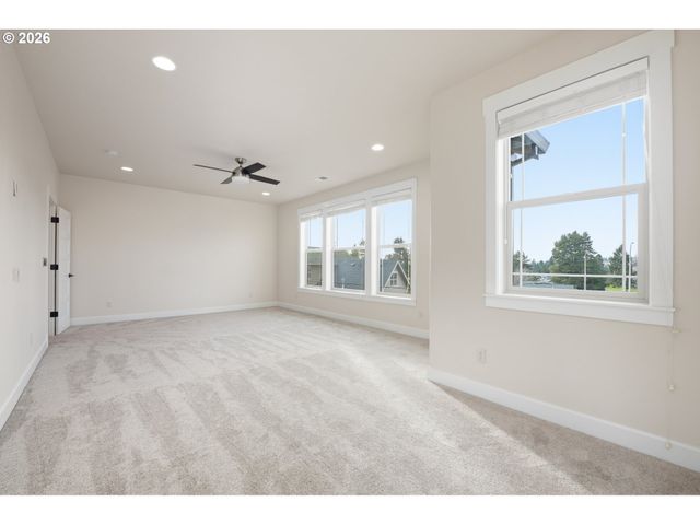 13540 Se GREENWOOD Ct, Clackamas, OR 97015