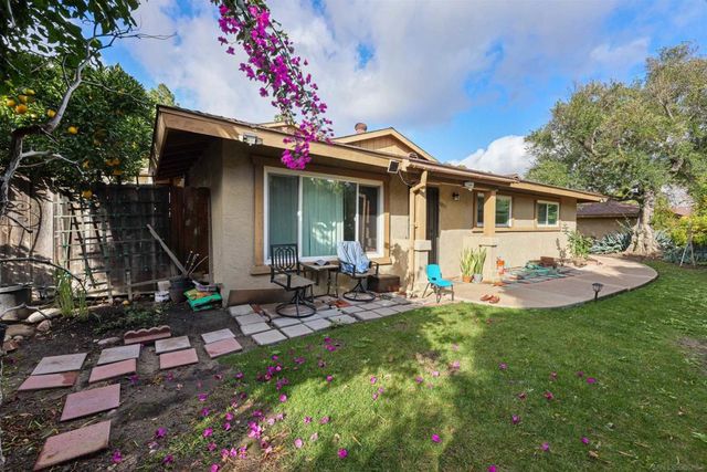 8035 Calle Fanita, Santee, CA 92071