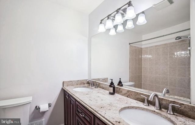9321 SAINT ANDREWS PL, College Park, MD 20740