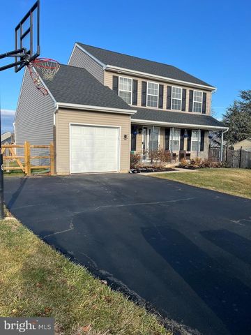 2603 DONALD DR, Pottstown, PA 19464