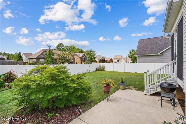 18 Treewood Lane, Clayton, NC 27527