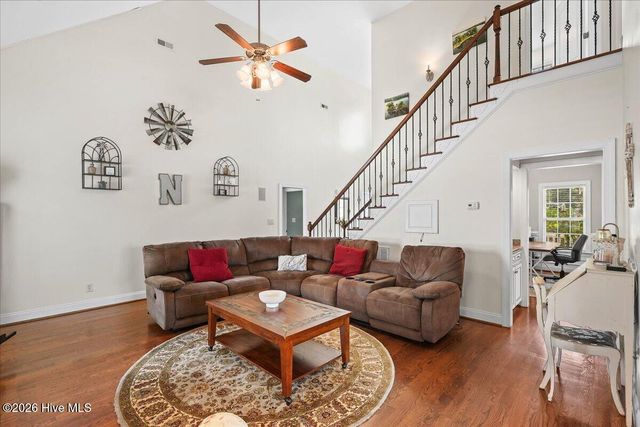 18 Treewood Lane, Clayton, NC 27527