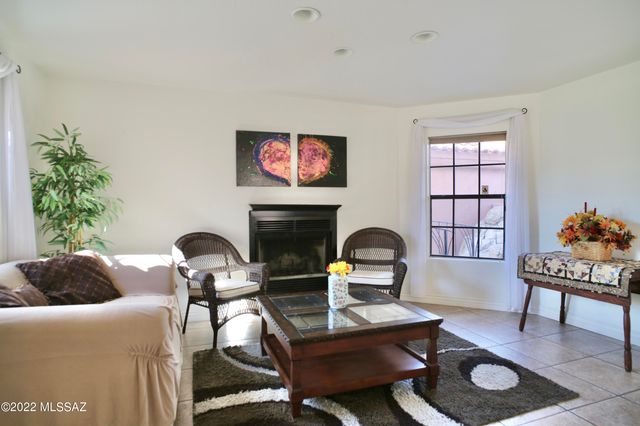 5258 N Adobe Circle, Tucson, AZ 85750