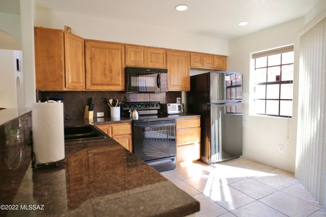 5258 N Adobe Circle, Tucson, AZ 85750