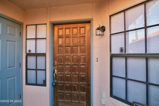 5258 N Adobe Circle, Tucson, AZ 85750