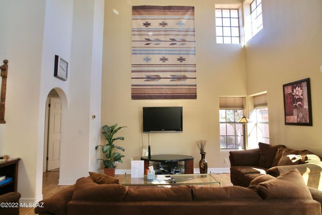 5258 N Adobe Circle, Tucson, AZ 85750