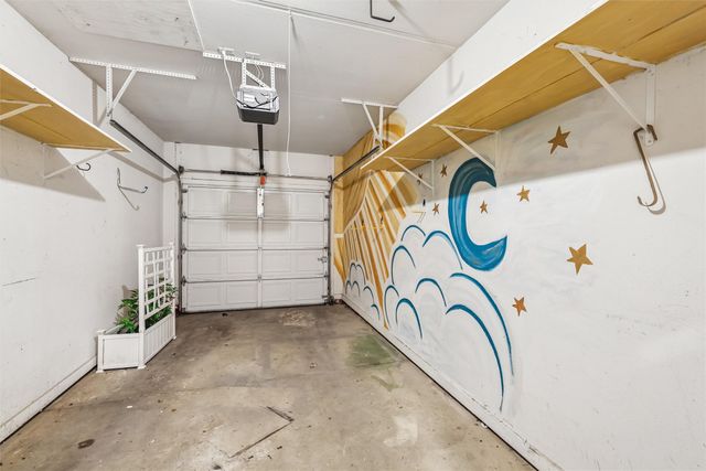 500 N Valley Drive 506, Des Moines, IA 50312