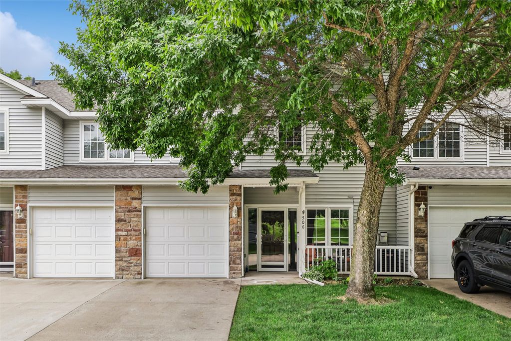 500 N Valley Drive 506, Des Moines, IA 50312