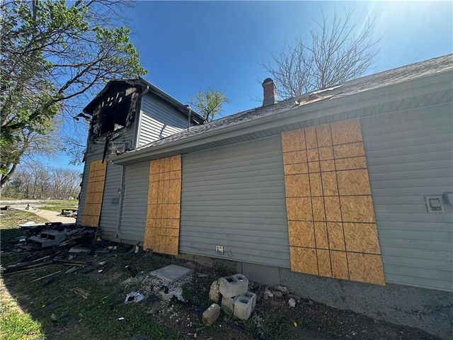 505 Wallace Avenue, Kansas City, MO 64125