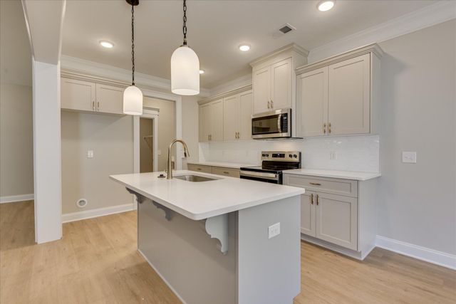 960 Speckled Teal, Aiken, SC 29803