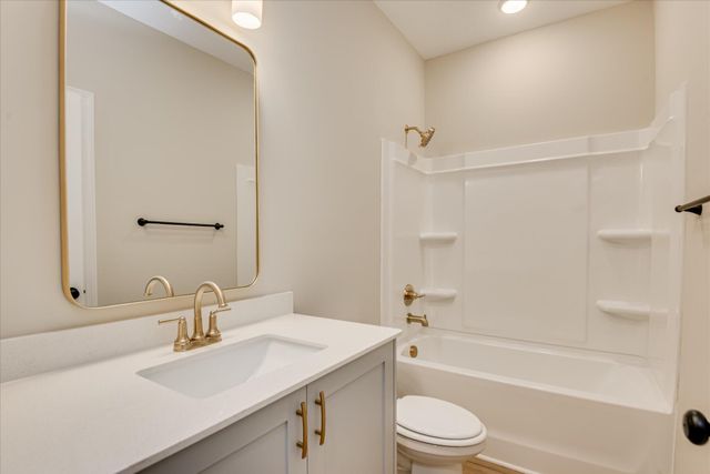 960 Speckled Teal, Aiken, SC 29803