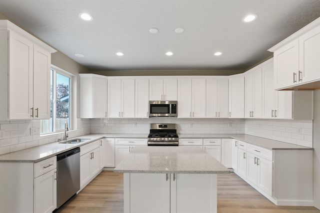 505 N Arc Ct, Spokane Valley, WA 99016