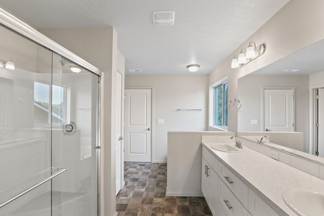 505 N Arc Ct, Spokane Valley, WA 99016