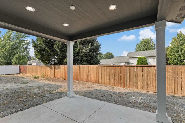 505 N Arc Ct, Spokane Valley, WA 99016