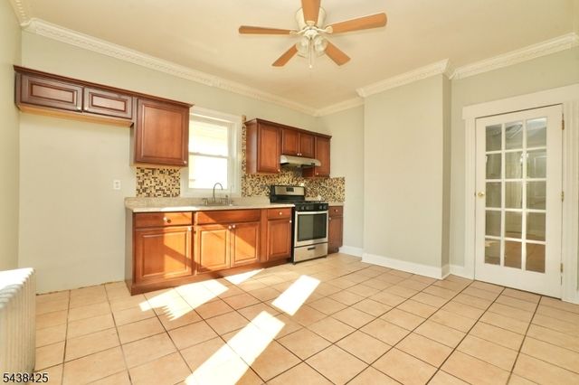 83 Berkeley Ave, Bloomfield Twp., NJ 07003